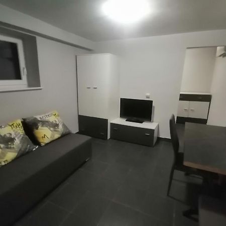 Pokoje Goscinne U Oksany Łagów Esterno foto
